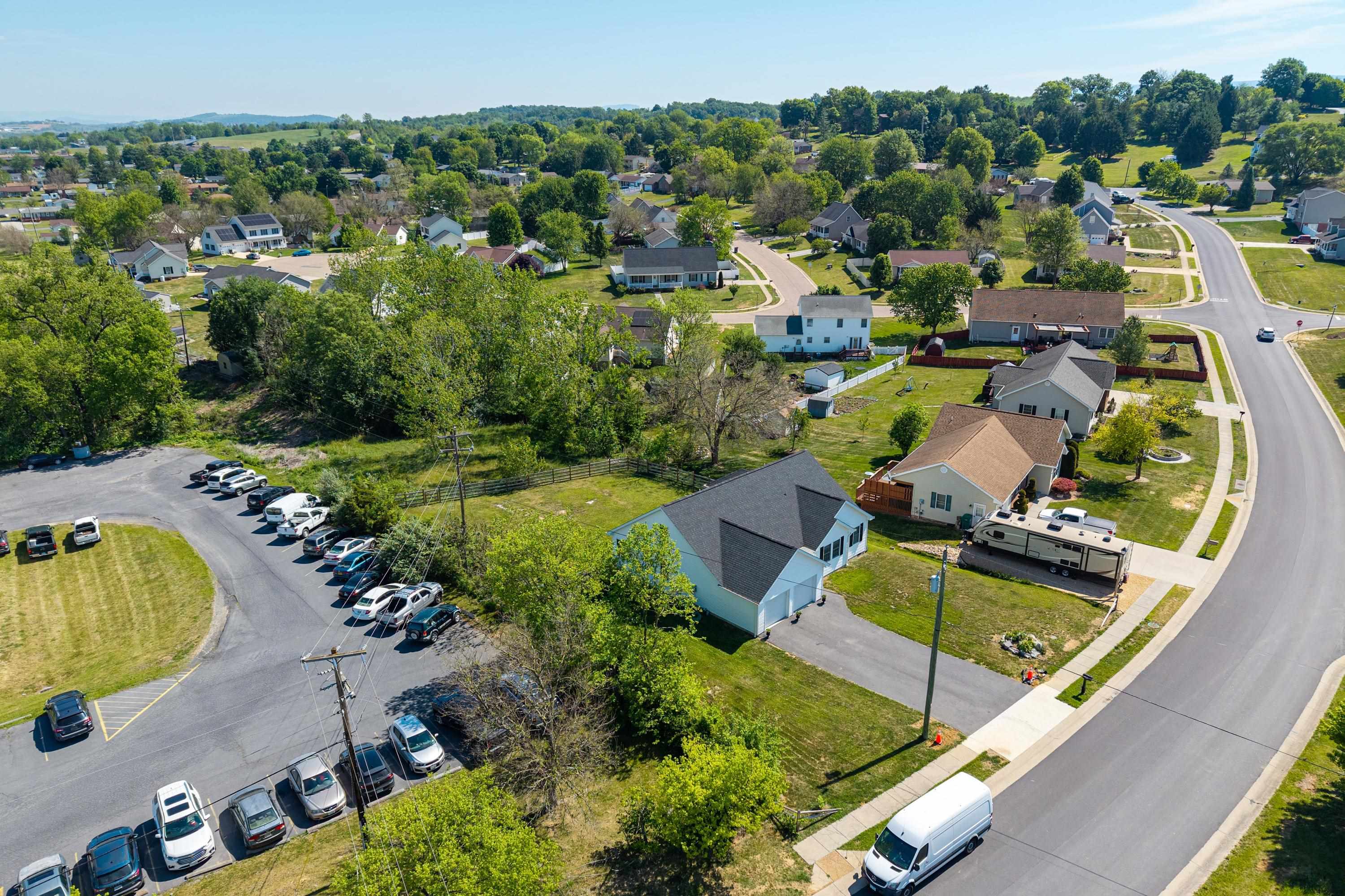 672 ELM ST, BROADWAY, Virginia 22815, 3 Bedrooms Bedrooms, ,3 BathroomsBathrooms,Residential,672 ELM ST,677409 MLS # 677409 672 ELM ST, BROADWAY, Virginia 22815, 3 Bedrooms Bedrooms, ,3 BathroomsBathrooms,Residential,672 ELM ST,677409 MLS # 677409