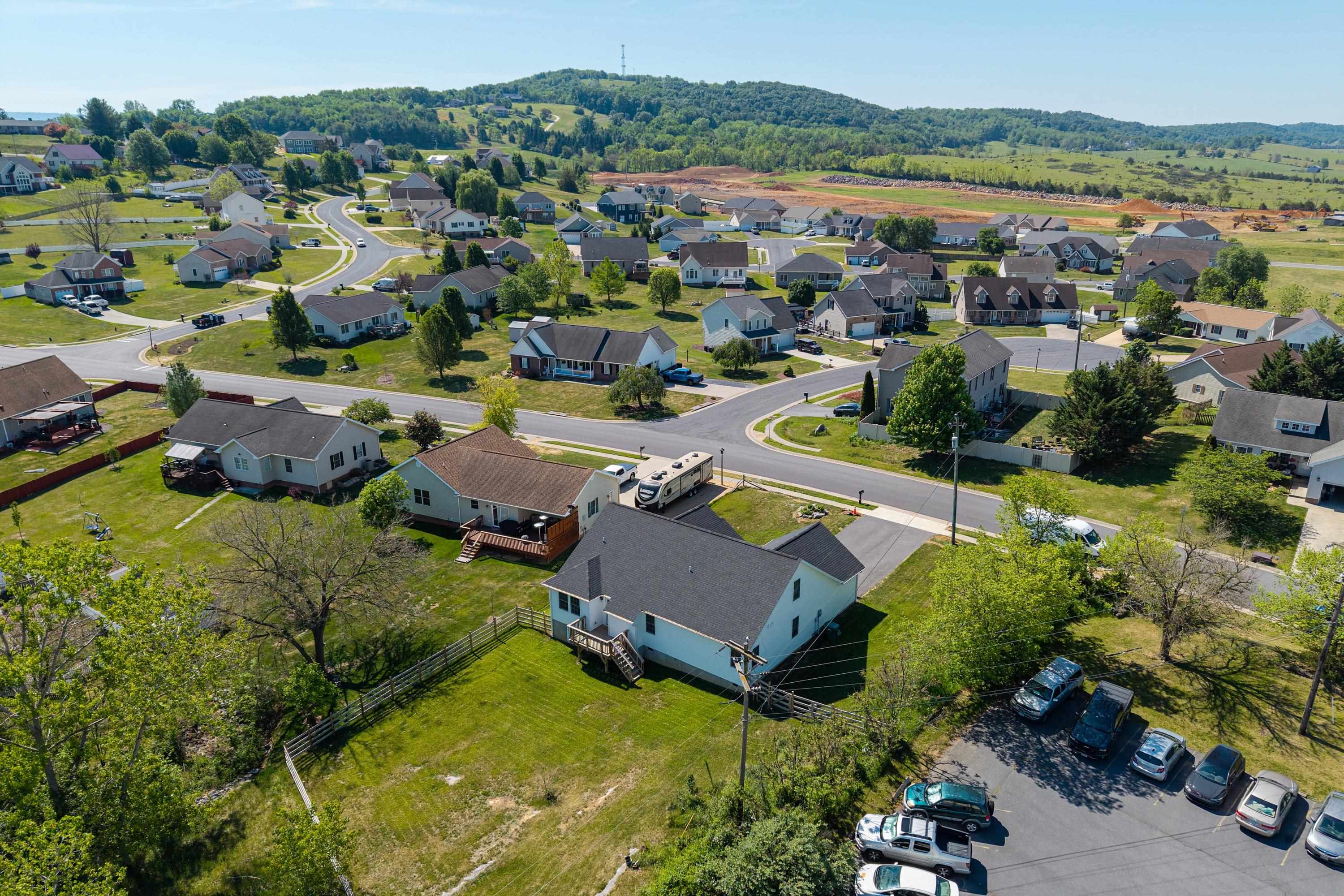 672 ELM ST, BROADWAY, Virginia 22815, 3 Bedrooms Bedrooms, ,3 BathroomsBathrooms,Residential,672 ELM ST,677409 MLS # 677409 672 ELM ST, BROADWAY, Virginia 22815, 3 Bedrooms Bedrooms, ,3 BathroomsBathrooms,Residential,672 ELM ST,677409 MLS # 677409