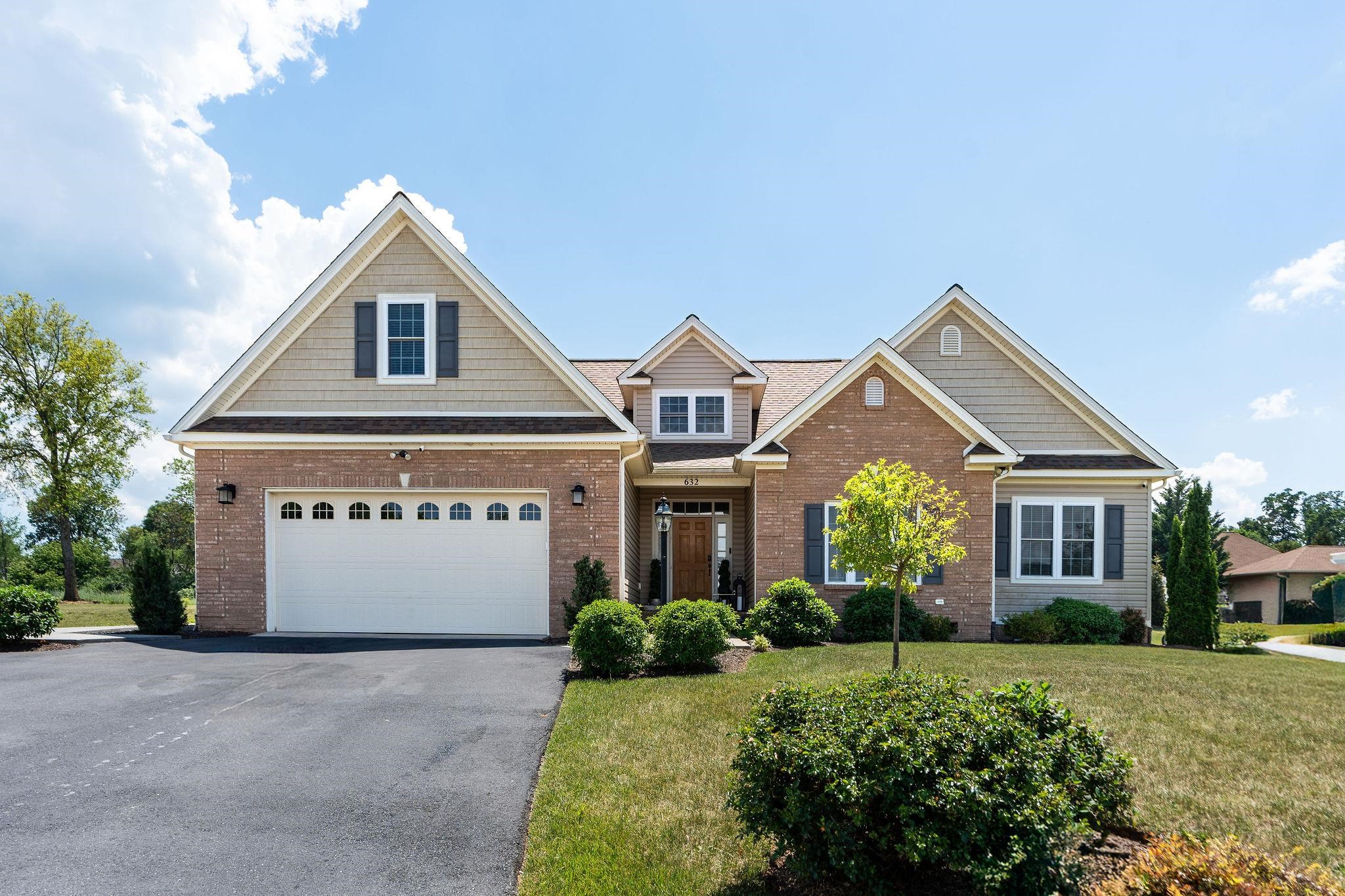 632 LEGRANDE AVE, WAYNESBORO, Virginia 22980, 4 Bedrooms Bedrooms, ,2 BathroomsBathrooms,Residential,632 LEGRANDE AVE,677410 MLS # 677410