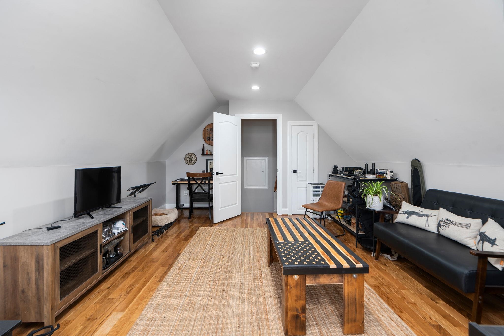 632 LEGRANDE AVE, WAYNESBORO, Virginia 22980, 4 Bedrooms Bedrooms, ,2 BathroomsBathrooms,Residential,632 LEGRANDE AVE,677410 MLS # 677410