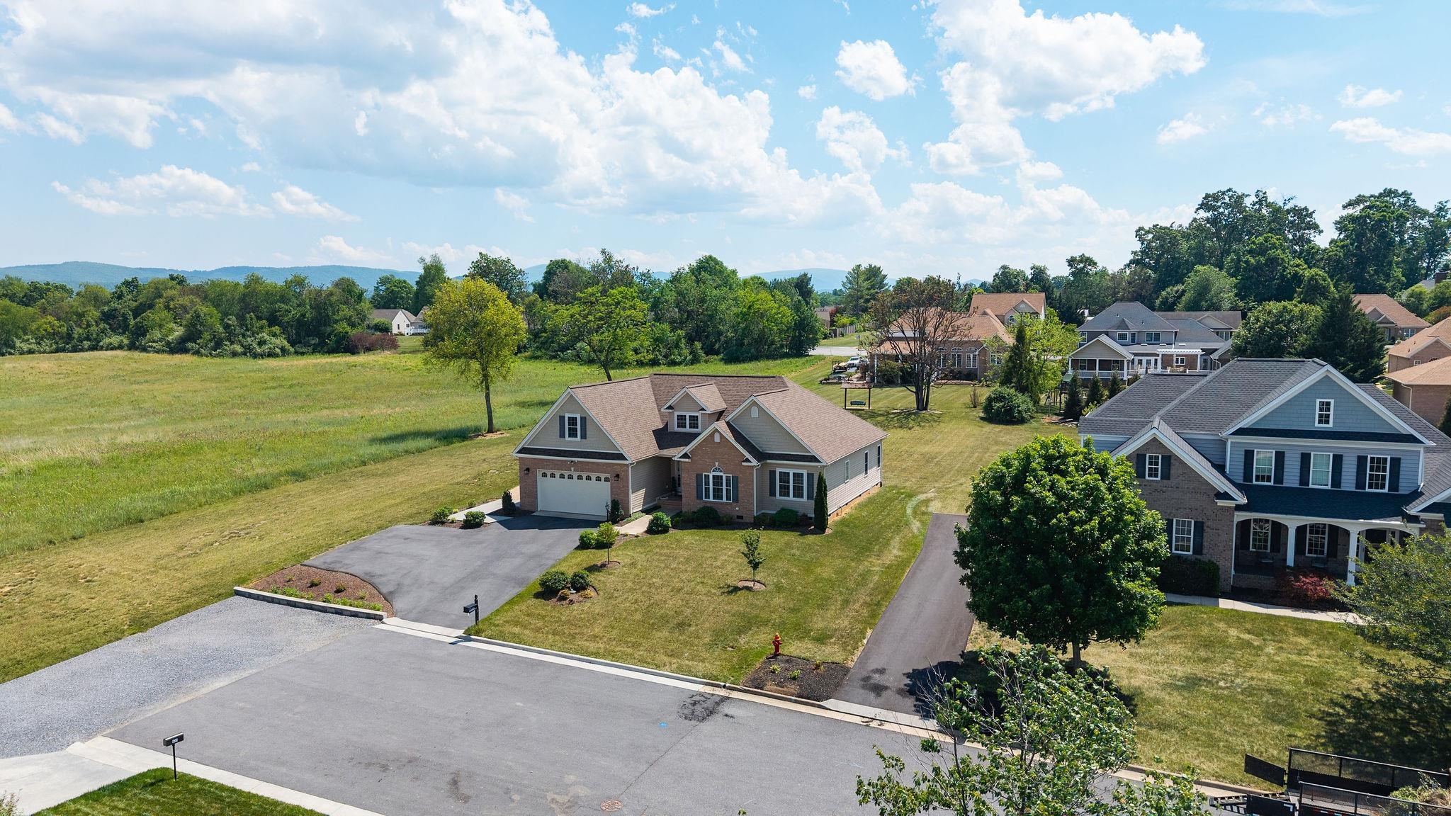 632 LEGRANDE AVE, WAYNESBORO, Virginia 22980, 4 Bedrooms Bedrooms, ,2 BathroomsBathrooms,Residential,632 LEGRANDE AVE,677410 MLS # 677410
