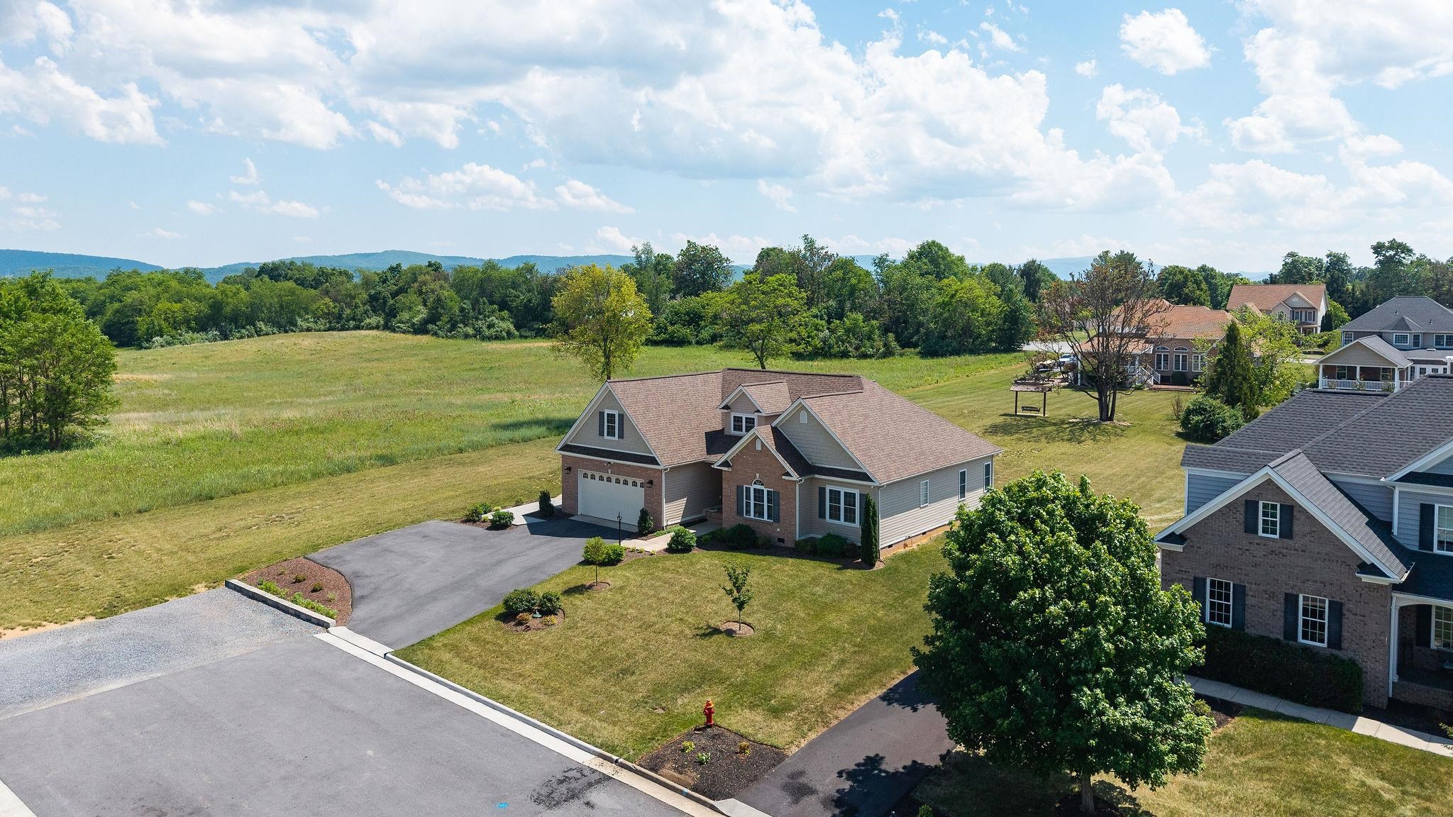 632 LEGRANDE AVE, WAYNESBORO, Virginia 22980, 4 Bedrooms Bedrooms, ,2 BathroomsBathrooms,Residential,632 LEGRANDE AVE,677410 MLS # 677410