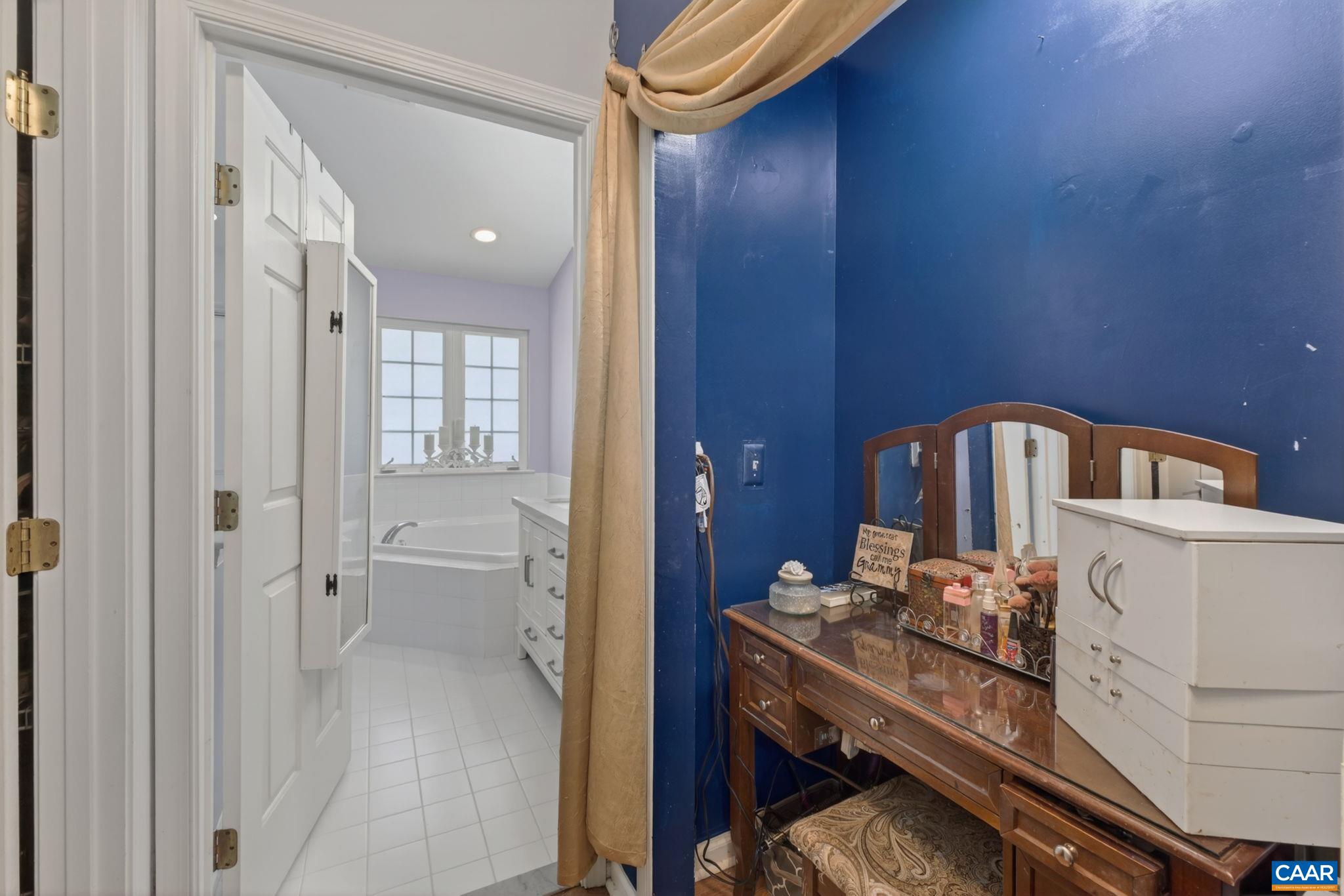 504 WILLOW RIDGE RD, TROY, Virginia 22974, 4 Bedrooms Bedrooms, ,2 BathroomsBathrooms,Residential,504 WILLOW RIDGE RD,677414 MLS # 677414 504 WILLOW RIDGE RD, TROY, Virginia 22974, 4 Bedrooms Bedrooms, ,2 BathroomsBathrooms,Residential,504 WILLOW RIDGE RD,677414 MLS # 677414