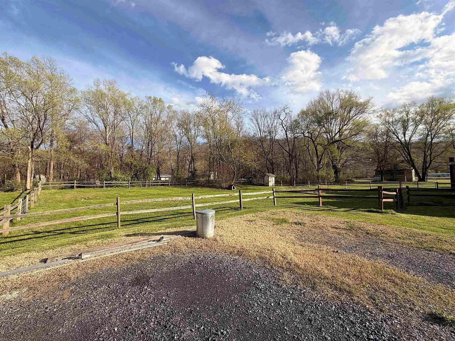 64 AUGUSTA SPRINGS RD, CRAIGSVILLE, Virginia 24430, 3 Bedrooms Bedrooms, ,1 BathroomBathrooms,Residential,62A-(1)-6566 MIDGELEY SUB-DIV LOTS 65 & 66,64 AUGUSTA SPRINGS RD,677415 MLS # 677415 64 AUGUSTA SPRINGS RD, CRAIGSVILLE, Virginia 24430, 3 Bedrooms Bedrooms, ,1 BathroomBathrooms,Residential,62A-(1)-6566 MIDGELEY SUB-DIV LOTS 65 & 66,64 AUGUSTA SPRINGS RD,677415 MLS # 677415