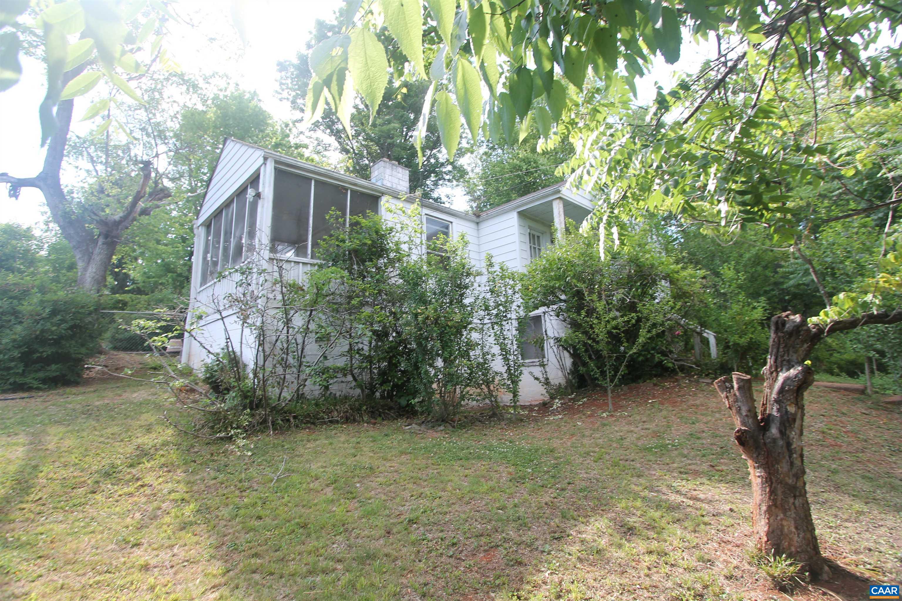 507 13TH ST, CHARLOTTESVILLE, Virginia 22902, 2 Bedrooms Bedrooms, ,1 BathroomBathrooms,Residential,507 13TH ST,677422 MLS # 677422
