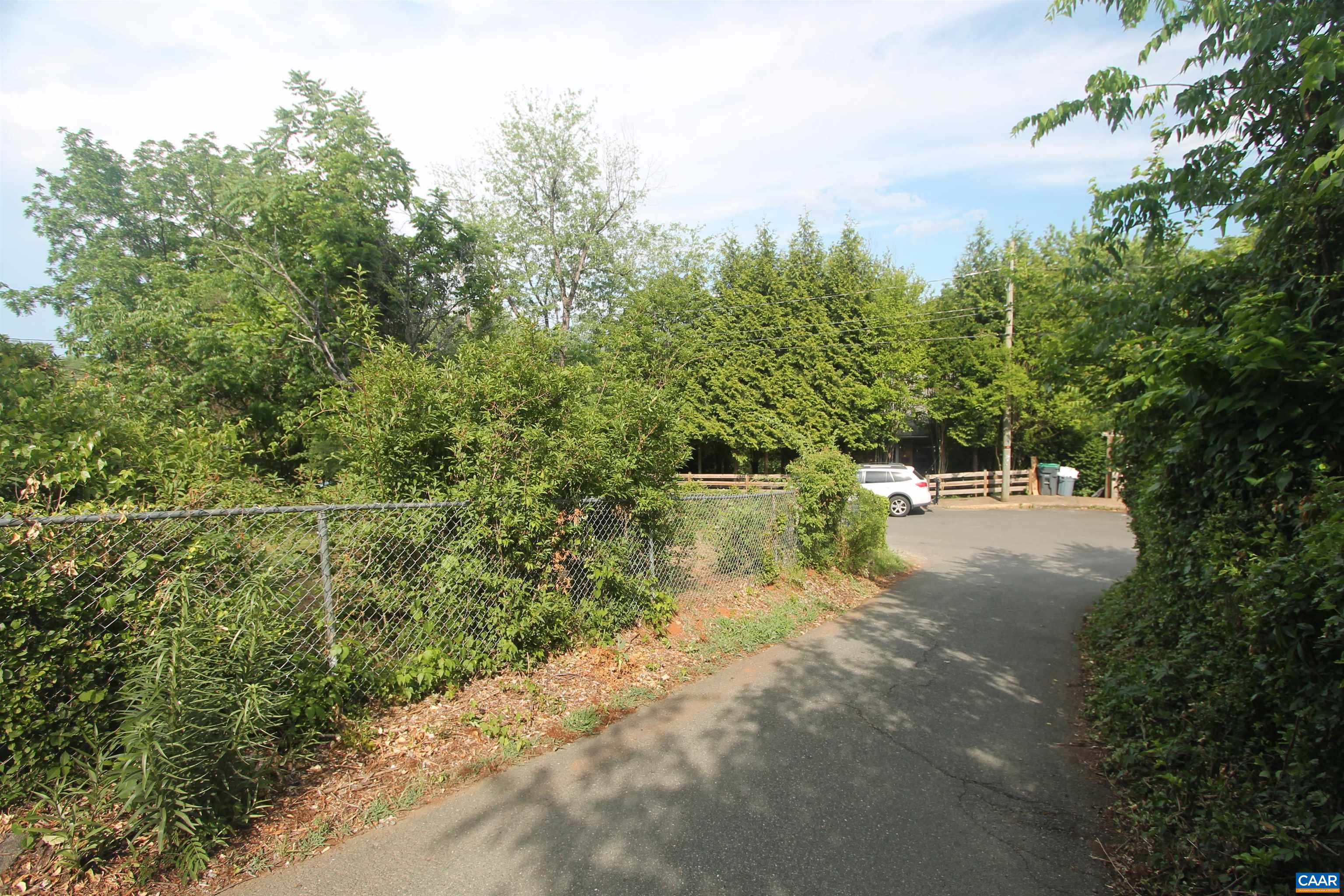 507 13TH ST, CHARLOTTESVILLE, Virginia 22902, 2 Bedrooms Bedrooms, ,1 BathroomBathrooms,Residential,507 13TH ST,677422 MLS # 677422