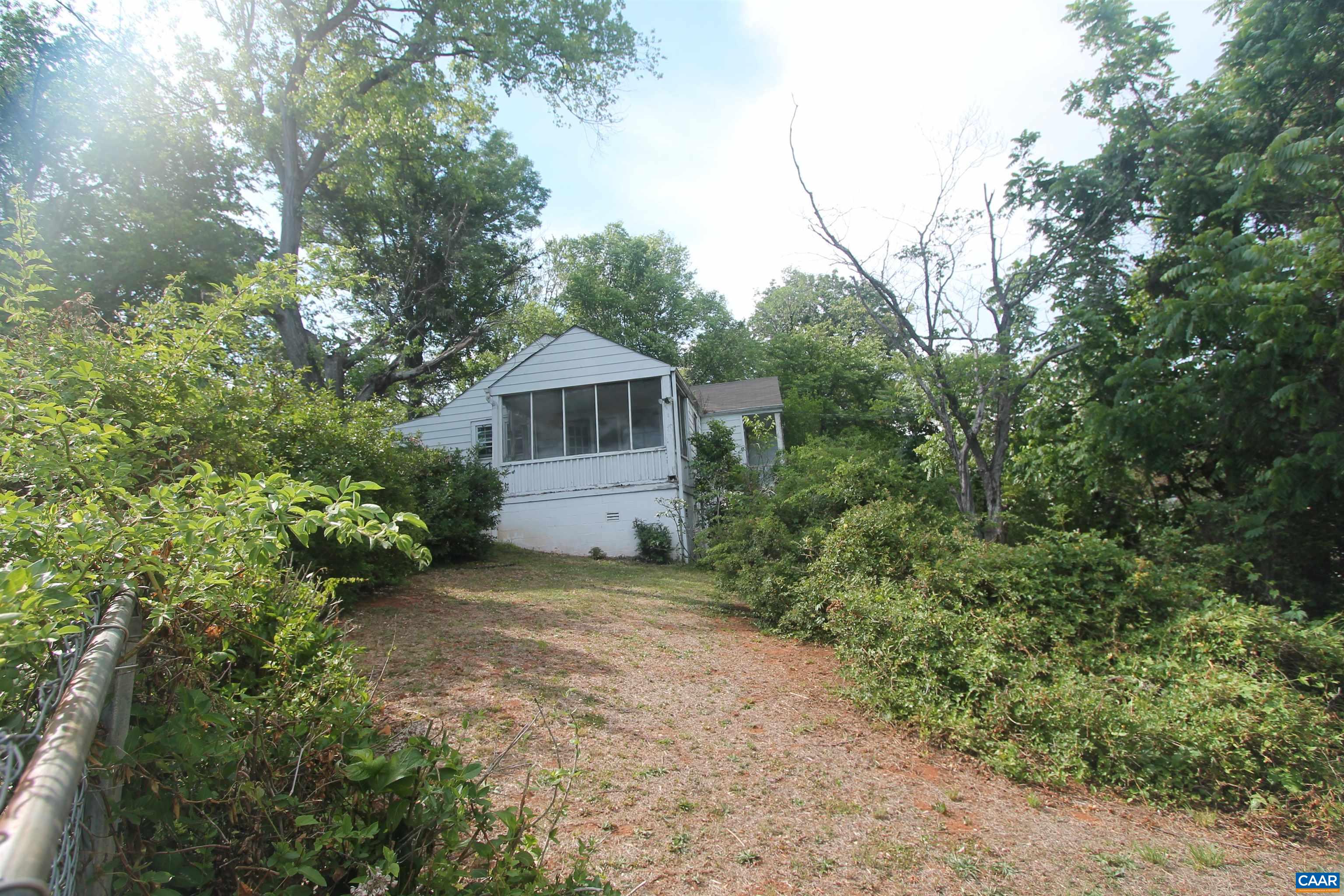 507 13TH ST, CHARLOTTESVILLE, Virginia 22902, 2 Bedrooms Bedrooms, ,1 BathroomBathrooms,Residential,507 13TH ST,677422 MLS # 677422