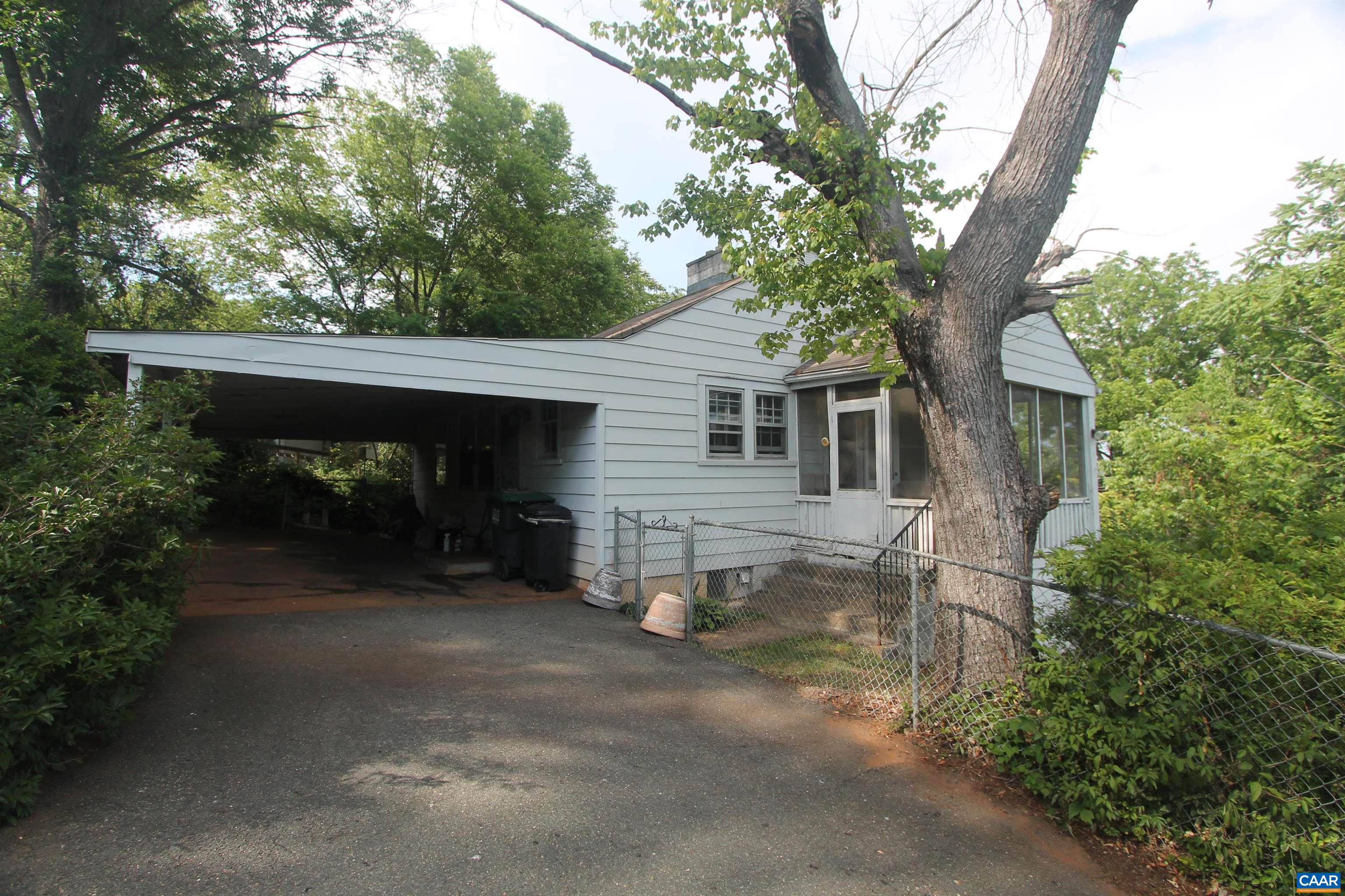 507 13TH ST, CHARLOTTESVILLE, Virginia 22902, 2 Bedrooms Bedrooms, ,1 BathroomBathrooms,Residential,507 13TH ST,677422 MLS # 677422