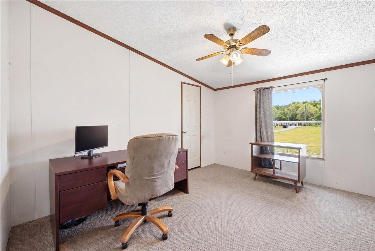 3437 LYNDHURST RD, STUARTS DRAFT, Virginia 24477, 3 Bedrooms Bedrooms, ,2 BathroomsBathrooms,Residential,3437 LYNDHURST RD,677424 MLS # 677424 3437 LYNDHURST RD, STUARTS DRAFT, Virginia 24477, 3 Bedrooms Bedrooms, ,2 BathroomsBathrooms,Residential,3437 LYNDHURST RD,677424 MLS # 677424