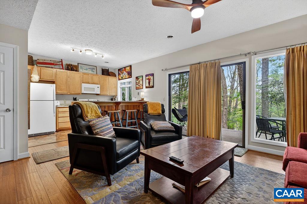 410 THREE RIDGES CONDOS, WINTERGREEN RESORT, Virginia 22967, 2 Bedrooms Bedrooms, ,2 BathroomsBathrooms,Residential,410 THREE RIDGES CONDOS,677425 MLS # 677425
