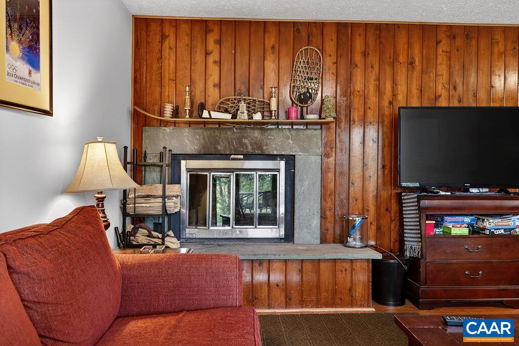 410 THREE RIDGES CONDOS, WINTERGREEN RESORT, Virginia 22967, 2 Bedrooms Bedrooms, ,2 BathroomsBathrooms,Residential,410 THREE RIDGES CONDOS,677425 MLS # 677425