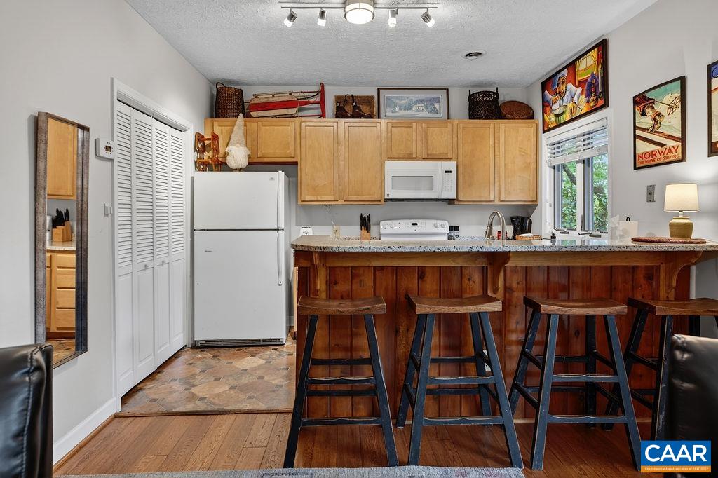 410 THREE RIDGES CONDOS, WINTERGREEN RESORT, Virginia 22967, 2 Bedrooms Bedrooms, ,2 BathroomsBathrooms,Residential,410 THREE RIDGES CONDOS,677425 MLS # 677425