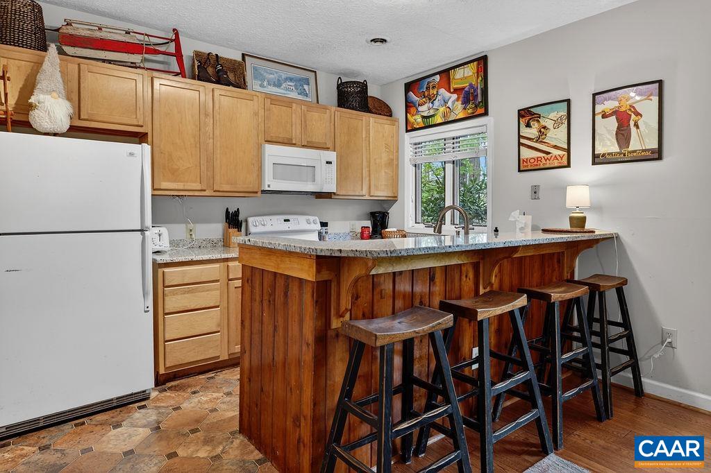 410 THREE RIDGES CONDOS, WINTERGREEN RESORT, Virginia 22967, 2 Bedrooms Bedrooms, ,2 BathroomsBathrooms,Residential,410 THREE RIDGES CONDOS,677425 MLS # 677425