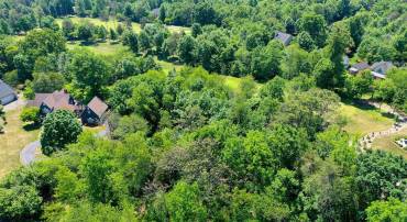 Nearly one acre lot on the 9th Tee box in Stoney Creek.  Build your dream home or a vacation spot!