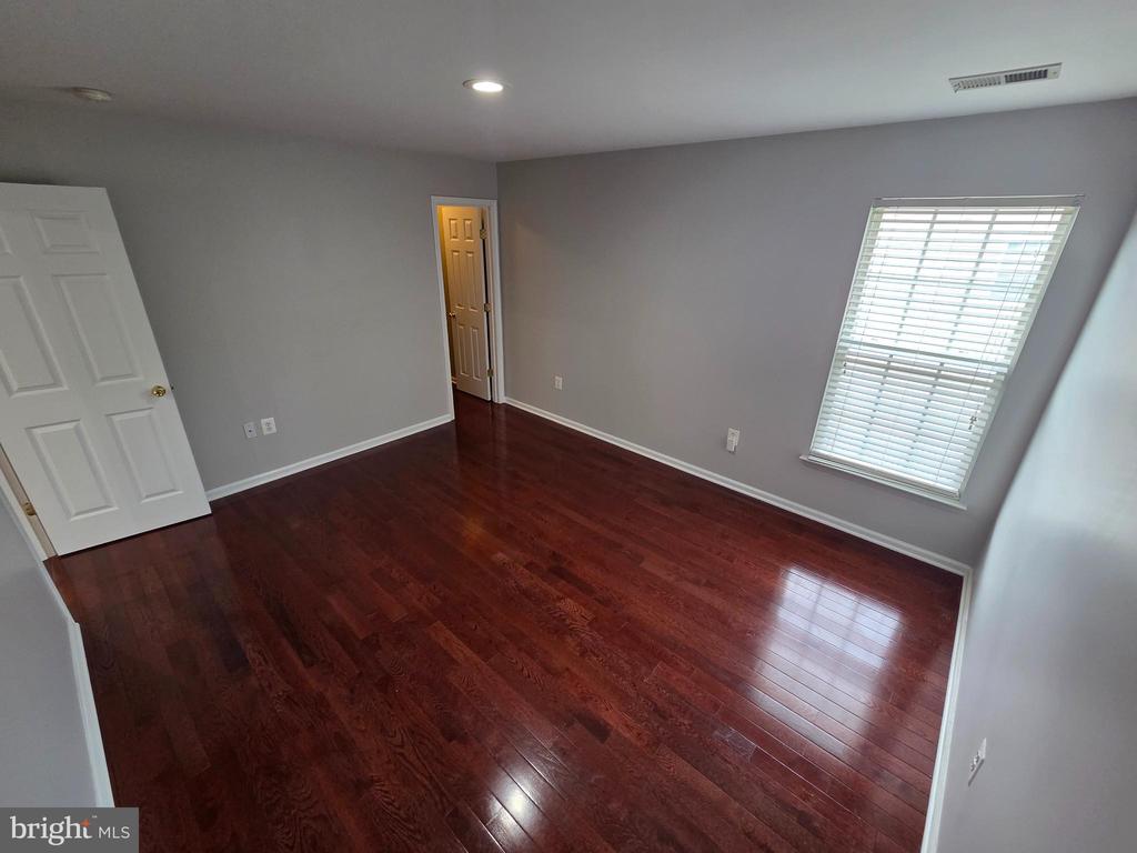 5200 LINDEN DR, FREDERICKSBURG, Virginia 22407, 6 Bedrooms Bedrooms, ,4 BathroomsBathrooms,Residential,5200 LINDEN DR,VASP2040898 MLS # VASP2040898 5200 LINDEN DR, FREDERICKSBURG, Virginia 22407, 6 Bedrooms Bedrooms, ,4 BathroomsBathrooms,Residential,5200 LINDEN DR,VASP2040898 MLS # VASP2040898