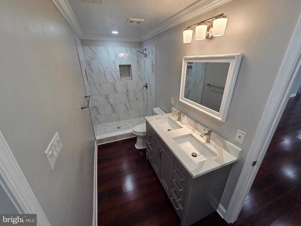 5200 LINDEN DR, FREDERICKSBURG, Virginia 22407, 6 Bedrooms Bedrooms, ,4 BathroomsBathrooms,Residential,5200 LINDEN DR,VASP2040898 MLS # VASP2040898 5200 LINDEN DR, FREDERICKSBURG, Virginia 22407, 6 Bedrooms Bedrooms, ,4 BathroomsBathrooms,Residential,5200 LINDEN DR,VASP2040898 MLS # VASP2040898