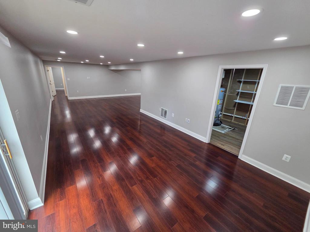 5200 LINDEN DR, FREDERICKSBURG, Virginia 22407, 6 Bedrooms Bedrooms, ,4 BathroomsBathrooms,Residential,5200 LINDEN DR,VASP2040898 MLS # VASP2040898 5200 LINDEN DR, FREDERICKSBURG, Virginia 22407, 6 Bedrooms Bedrooms, ,4 BathroomsBathrooms,Residential,5200 LINDEN DR,VASP2040898 MLS # VASP2040898