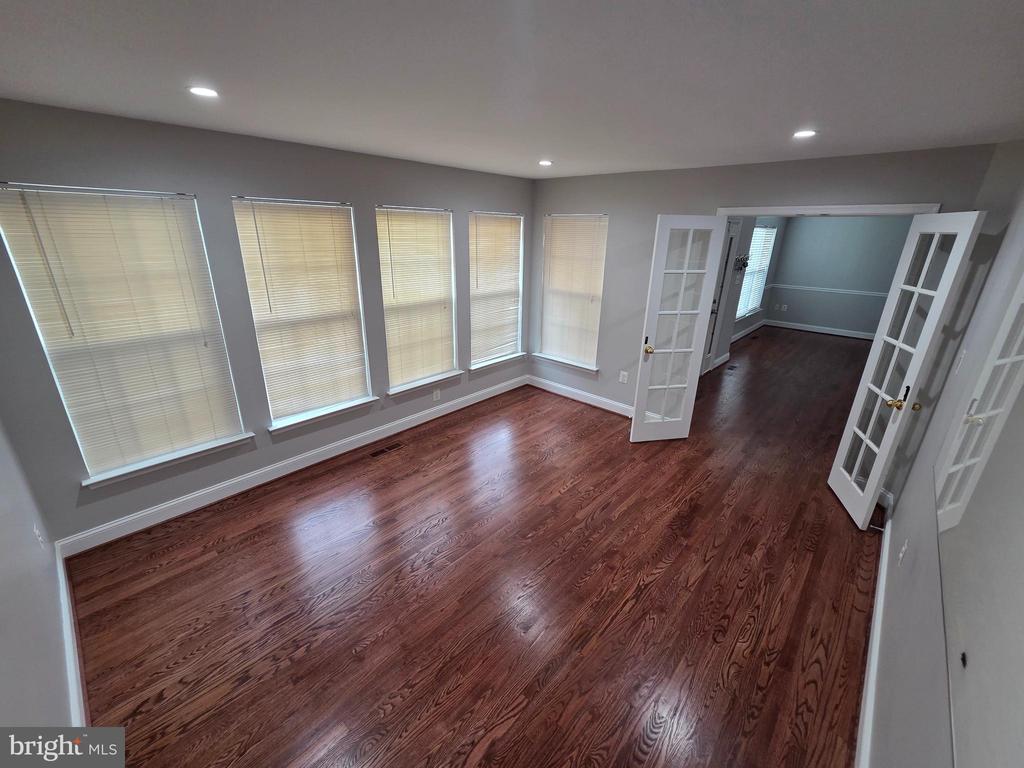 5200 LINDEN DR, FREDERICKSBURG, Virginia 22407, 6 Bedrooms Bedrooms, ,4 BathroomsBathrooms,Residential,5200 LINDEN DR,VASP2040898 MLS # VASP2040898 5200 LINDEN DR, FREDERICKSBURG, Virginia 22407, 6 Bedrooms Bedrooms, ,4 BathroomsBathrooms,Residential,5200 LINDEN DR,VASP2040898 MLS # VASP2040898