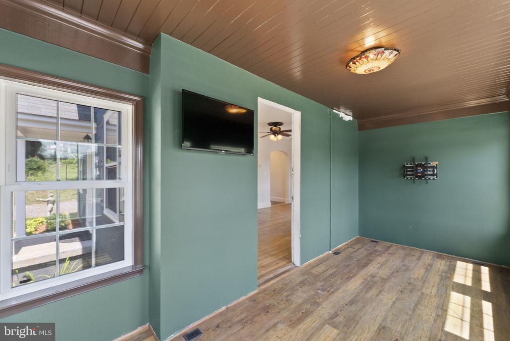 69 MOFFETT AVE, WARRENTON, Virginia 20186, 2 Bedrooms Bedrooms, ,1 BathroomBathrooms,Residential,69 MOFFETT AVE,VAFQ2021138 MLS # VAFQ2021138 69 MOFFETT AVE, WARRENTON, Virginia 20186, 2 Bedrooms Bedrooms, ,1 BathroomBathrooms,Residential,69 MOFFETT AVE,VAFQ2021138 MLS # VAFQ2021138
