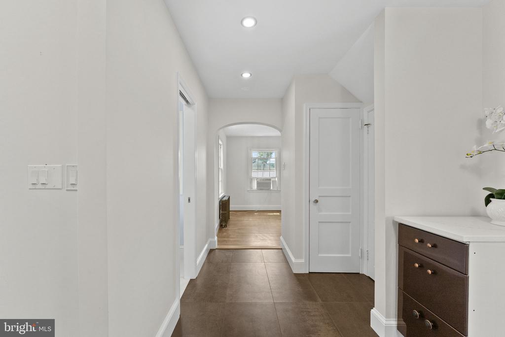 69 MOFFETT AVE, WARRENTON, Virginia 20186, 2 Bedrooms Bedrooms, ,1 BathroomBathrooms,Residential,69 MOFFETT AVE,VAFQ2021138 MLS # VAFQ2021138 69 MOFFETT AVE, WARRENTON, Virginia 20186, 2 Bedrooms Bedrooms, ,1 BathroomBathrooms,Residential,69 MOFFETT AVE,VAFQ2021138 MLS # VAFQ2021138