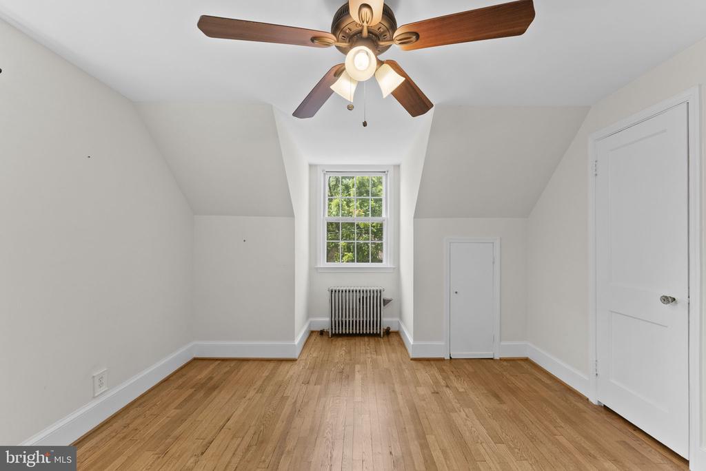 69 MOFFETT AVE, WARRENTON, Virginia 20186, 2 Bedrooms Bedrooms, ,1 BathroomBathrooms,Residential,69 MOFFETT AVE,VAFQ2021138 MLS # VAFQ2021138 69 MOFFETT AVE, WARRENTON, Virginia 20186, 2 Bedrooms Bedrooms, ,1 BathroomBathrooms,Residential,69 MOFFETT AVE,VAFQ2021138 MLS # VAFQ2021138