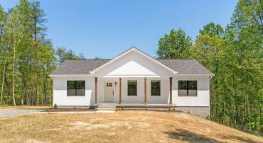 675 VAWTER CORNER RD, LOUISA, Virginia 23093, 5 Bedrooms Bedrooms, ,3 BathroomsBathrooms,Residential,675 VAWTER CORNER RD,VALA2009928 MLS # VALA2009928