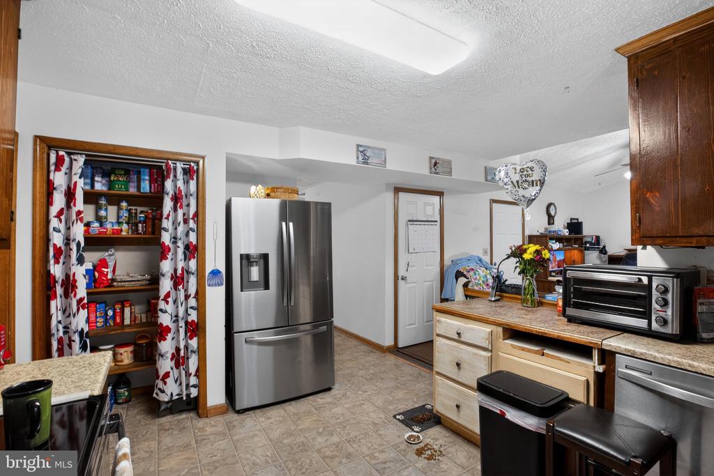 308 COOPER ST, SPOTSYLVANIA, Virginia 22551, 3 Bedrooms Bedrooms, ,2 BathroomsBathrooms,Residential,308 COOPER ST,VASP2042204 MLS # VASP2042204