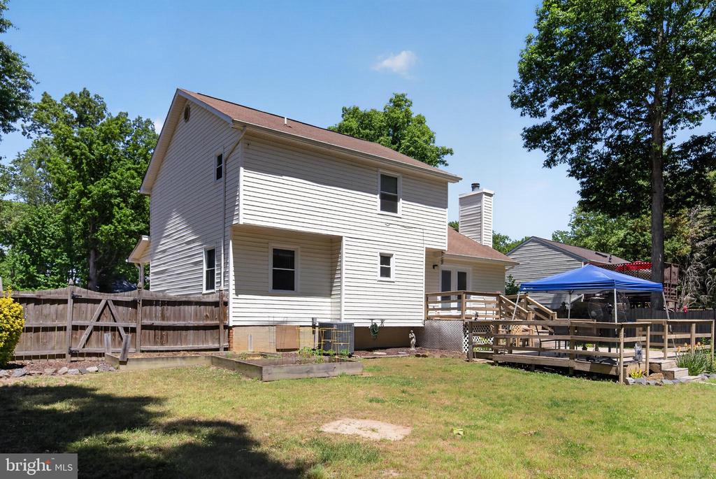 308 COOPER ST, SPOTSYLVANIA, Virginia 22551, 3 Bedrooms Bedrooms, ,2 BathroomsBathrooms,Residential,308 COOPER ST,VASP2042204 MLS # VASP2042204