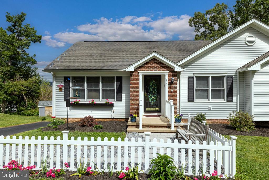 157 HERITAGE DR, LURAY, Virginia 22835, 3 Bedrooms Bedrooms, ,2 BathroomsBathrooms,Residential,157 HERITAGE DR,VAPA2006476 MLS # VAPA2006476 157 HERITAGE DR, LURAY, Virginia 22835, 3 Bedrooms Bedrooms, ,2 BathroomsBathrooms,Residential,157 HERITAGE DR,VAPA2006476 MLS # VAPA2006476