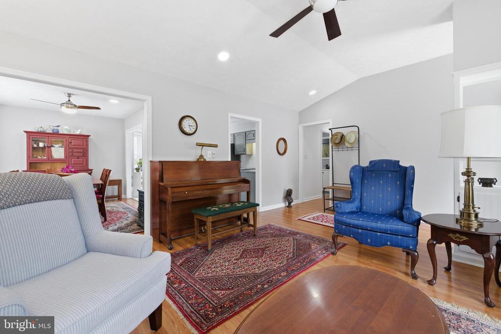 157 HERITAGE DR, LURAY, Virginia 22835, 3 Bedrooms Bedrooms, ,2 BathroomsBathrooms,Residential,157 HERITAGE DR,VAPA2006476 MLS # VAPA2006476 157 HERITAGE DR, LURAY, Virginia 22835, 3 Bedrooms Bedrooms, ,2 BathroomsBathrooms,Residential,157 HERITAGE DR,VAPA2006476 MLS # VAPA2006476