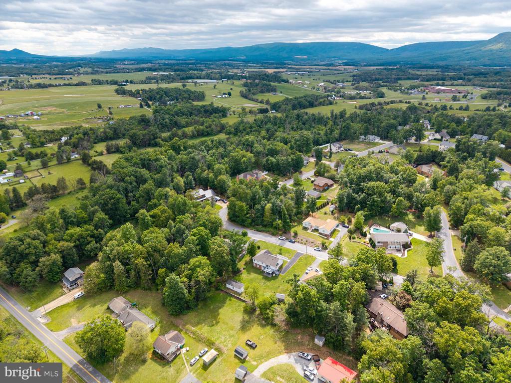 157 HERITAGE DR, LURAY, Virginia 22835, 3 Bedrooms Bedrooms, ,2 BathroomsBathrooms,Residential,157 HERITAGE DR,VAPA2006476 MLS # VAPA2006476 157 HERITAGE DR, LURAY, Virginia 22835, 3 Bedrooms Bedrooms, ,2 BathroomsBathrooms,Residential,157 HERITAGE DR,VAPA2006476 MLS # VAPA2006476