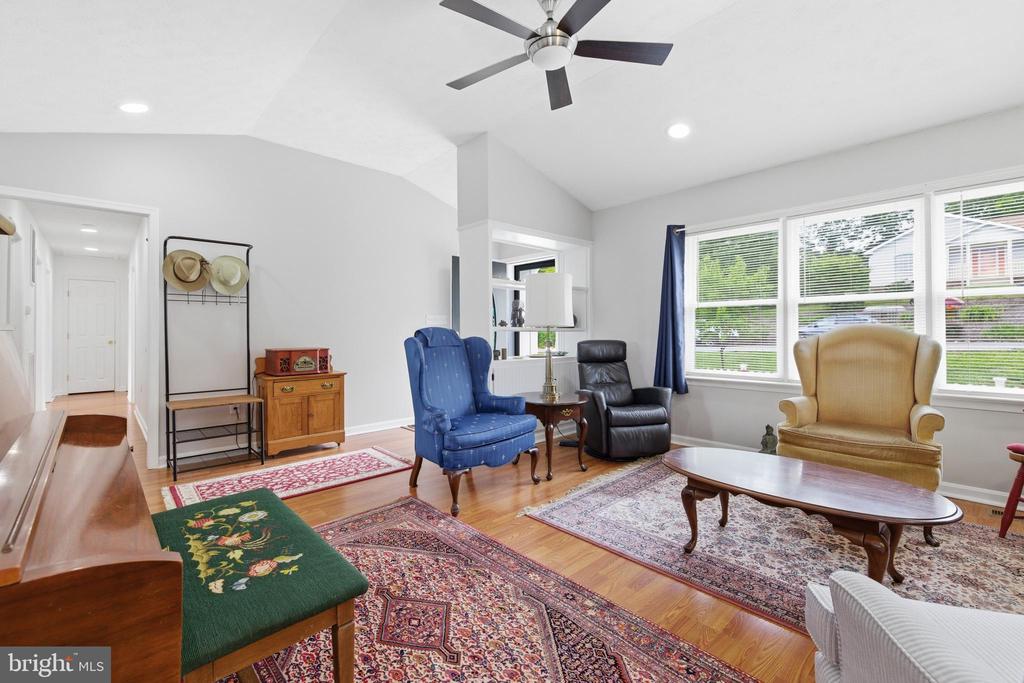 157 HERITAGE DR, LURAY, Virginia 22835, 3 Bedrooms Bedrooms, ,2 BathroomsBathrooms,Residential,157 HERITAGE DR,VAPA2006476 MLS # VAPA2006476 157 HERITAGE DR, LURAY, Virginia 22835, 3 Bedrooms Bedrooms, ,2 BathroomsBathrooms,Residential,157 HERITAGE DR,VAPA2006476 MLS # VAPA2006476