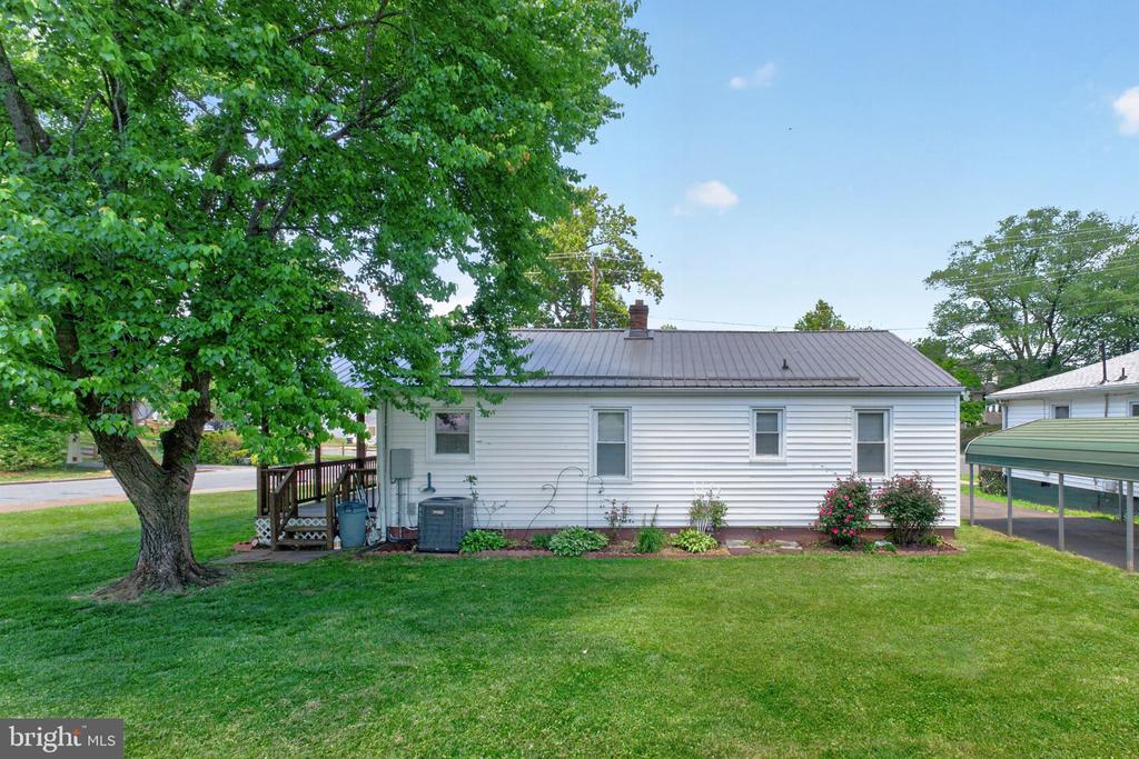 188 SPICERS MILL RD, ORANGE, Virginia 22960, 2 Bedrooms Bedrooms, ,1 BathroomBathrooms,Residential,188 SPICERS MILL RD,VAOR2014216 MLS # VAOR2014216 188 SPICERS MILL RD, ORANGE, Virginia 22960, 2 Bedrooms Bedrooms, ,1 BathroomBathrooms,Residential,188 SPICERS MILL RD,VAOR2014216 MLS # VAOR2014216