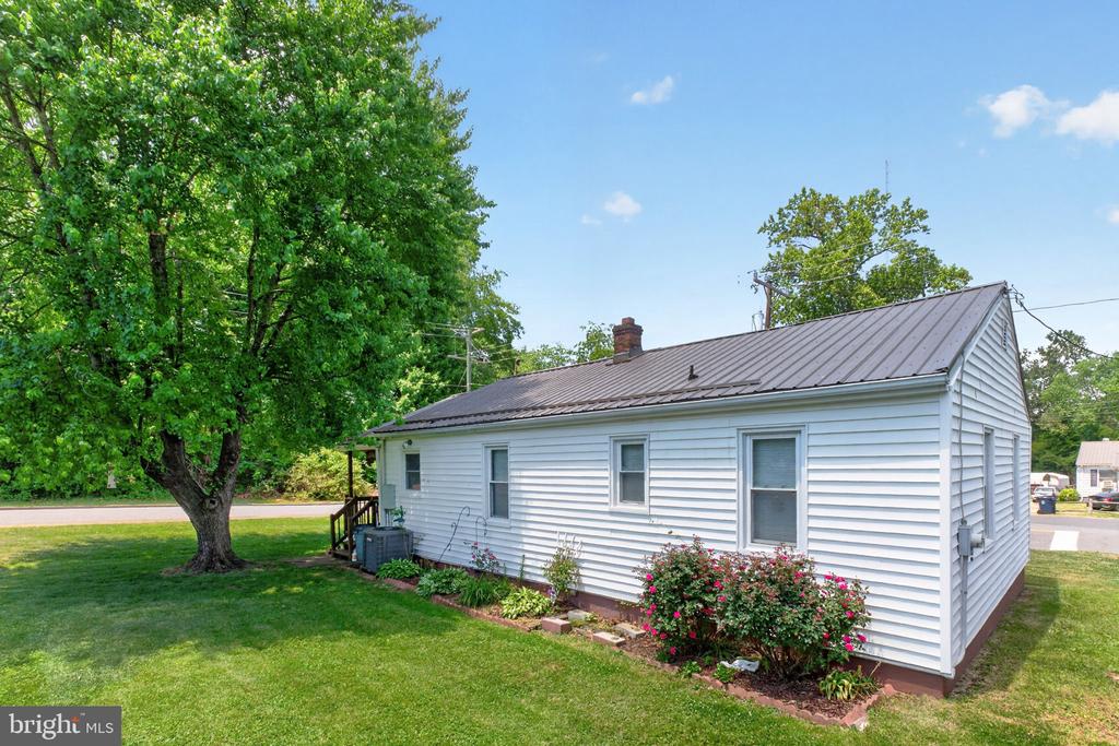 188 SPICERS MILL RD, ORANGE, Virginia 22960, 2 Bedrooms Bedrooms, ,1 BathroomBathrooms,Residential,188 SPICERS MILL RD,VAOR2014216 MLS # VAOR2014216 188 SPICERS MILL RD, ORANGE, Virginia 22960, 2 Bedrooms Bedrooms, ,1 BathroomBathrooms,Residential,188 SPICERS MILL RD,VAOR2014216 MLS # VAOR2014216