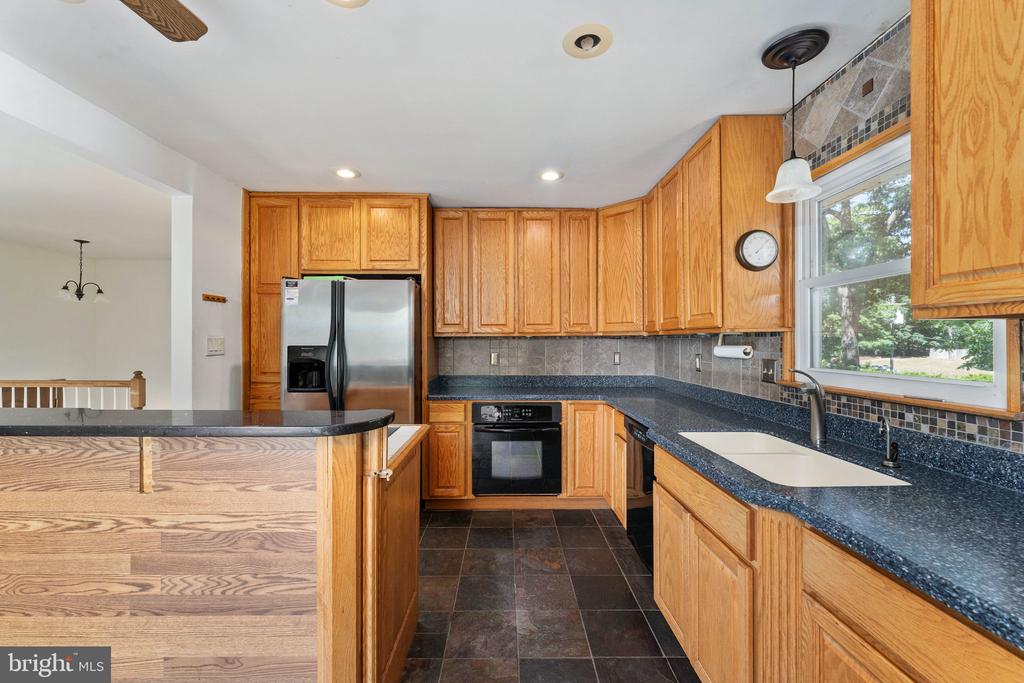 101 PATTERSON AVE, FREDERICKSBURG, Virginia 22407, 3 Bedrooms Bedrooms, ,2 BathroomsBathrooms,Residential,MILL GARDEN,101 PATTERSON AVE,VASP2042194 MLS # VASP2042194