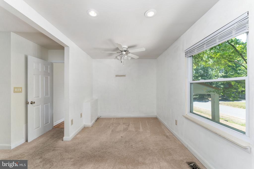 101 PATTERSON AVE, FREDERICKSBURG, Virginia 22407, 3 Bedrooms Bedrooms, ,2 BathroomsBathrooms,Residential,MILL GARDEN,101 PATTERSON AVE,VASP2042194 MLS # VASP2042194