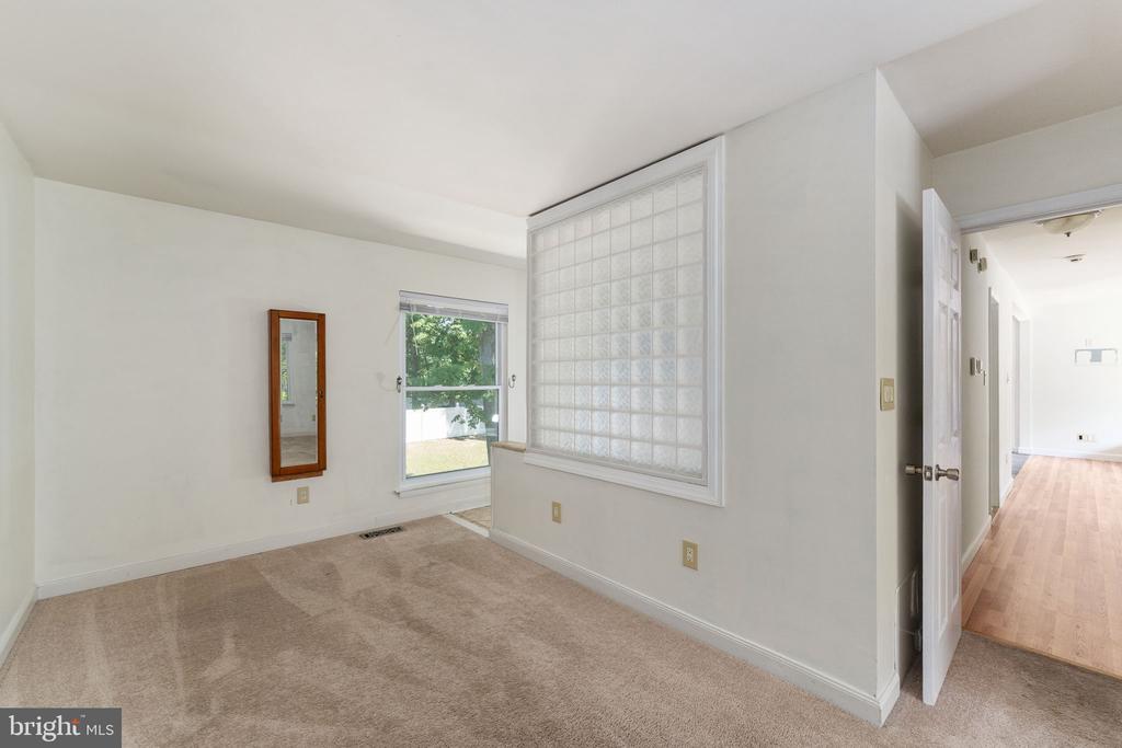101 PATTERSON AVE, FREDERICKSBURG, Virginia 22407, 3 Bedrooms Bedrooms, ,2 BathroomsBathrooms,Residential,MILL GARDEN,101 PATTERSON AVE,VASP2042194 MLS # VASP2042194