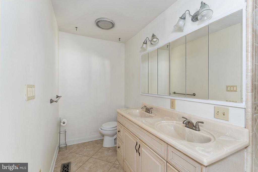 101 PATTERSON AVE, FREDERICKSBURG, Virginia 22407, 3 Bedrooms Bedrooms, ,2 BathroomsBathrooms,Residential,MILL GARDEN,101 PATTERSON AVE,VASP2042194 MLS # VASP2042194