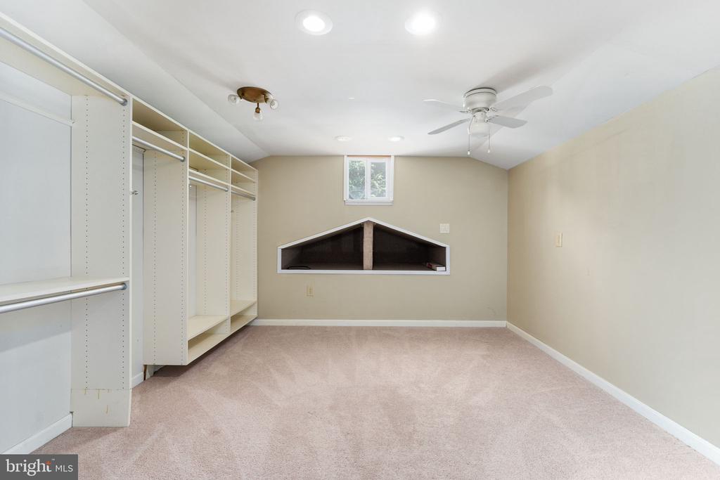 101 PATTERSON AVE, FREDERICKSBURG, Virginia 22407, 3 Bedrooms Bedrooms, ,2 BathroomsBathrooms,Residential,MILL GARDEN,101 PATTERSON AVE,VASP2042194 MLS # VASP2042194