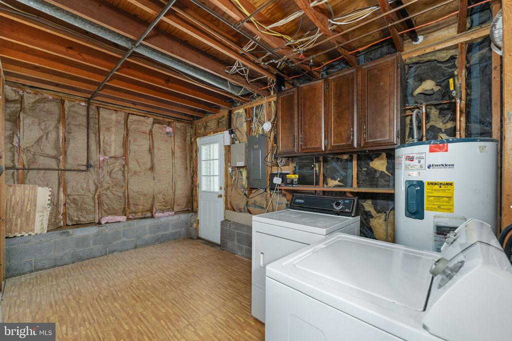 101 PATTERSON AVE, FREDERICKSBURG, Virginia 22407, 3 Bedrooms Bedrooms, ,2 BathroomsBathrooms,Residential,MILL GARDEN,101 PATTERSON AVE,VASP2042194 MLS # VASP2042194