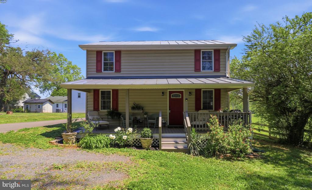 4209 PICKETT ST, THE PLAINS, Virginia 20198, 2 Bedrooms Bedrooms, ,1 BathroomBathrooms,Residential,4209 PICKETT ST,VAFQ2022120 MLS # VAFQ2022120 4209 PICKETT ST, THE PLAINS, Virginia 20198, 2 Bedrooms Bedrooms, ,1 BathroomBathrooms,Residential,4209 PICKETT ST,VAFQ2022120 MLS # VAFQ2022120
