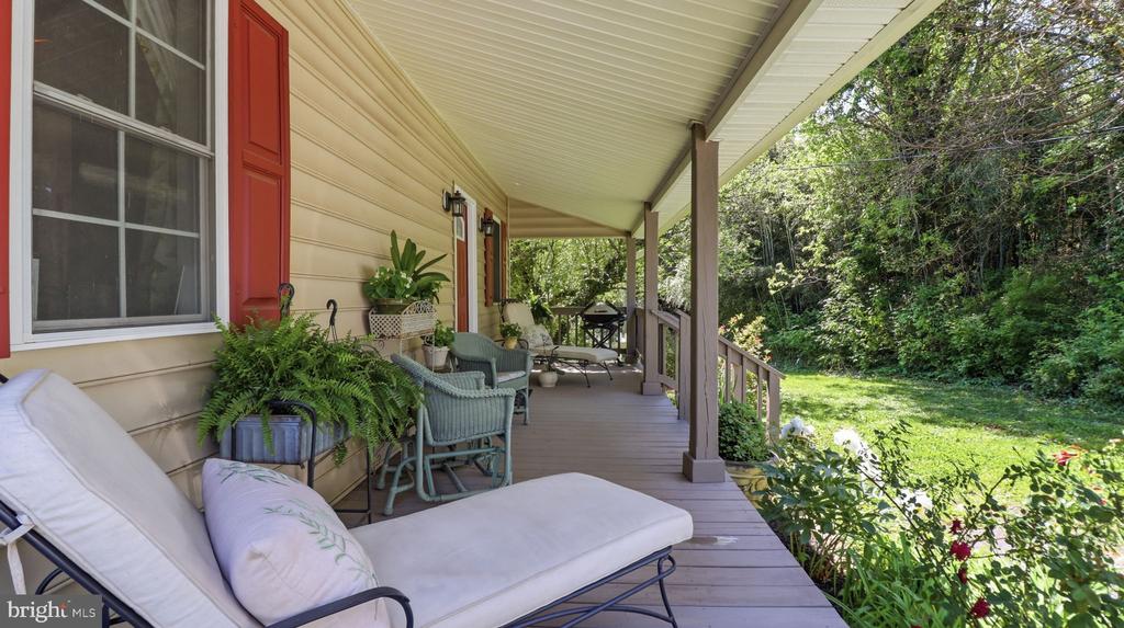4209 PICKETT ST, THE PLAINS, Virginia 20198, 2 Bedrooms Bedrooms, ,1 BathroomBathrooms,Residential,4209 PICKETT ST,VAFQ2022120 MLS # VAFQ2022120 4209 PICKETT ST, THE PLAINS, Virginia 20198, 2 Bedrooms Bedrooms, ,1 BathroomBathrooms,Residential,4209 PICKETT ST,VAFQ2022120 MLS # VAFQ2022120