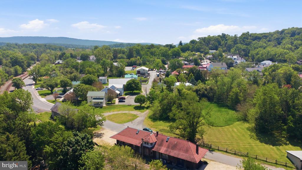 4209 PICKETT ST, THE PLAINS, Virginia 20198, 2 Bedrooms Bedrooms, ,1 BathroomBathrooms,Residential,4209 PICKETT ST,VAFQ2022120 MLS # VAFQ2022120 4209 PICKETT ST, THE PLAINS, Virginia 20198, 2 Bedrooms Bedrooms, ,1 BathroomBathrooms,Residential,4209 PICKETT ST,VAFQ2022120 MLS # VAFQ2022120
