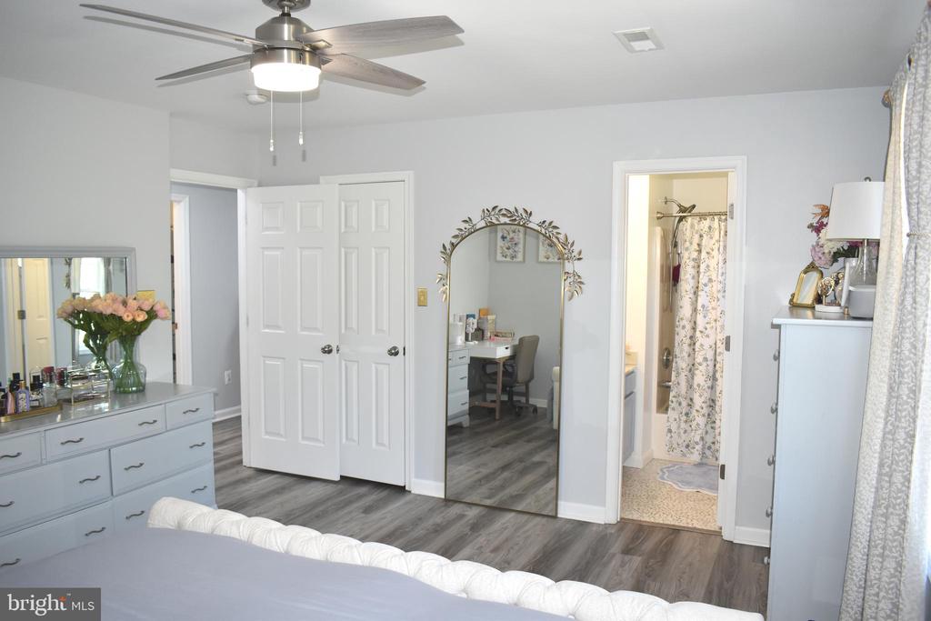 10958 MOUNTAIN RUN LAKE RD, CULPEPER, Virginia 22701, 4 Bedrooms Bedrooms, ,2 BathroomsBathrooms,Residential,10958 MOUNTAIN RUN LAKE RD,VACU2013708 MLS # VACU2013708