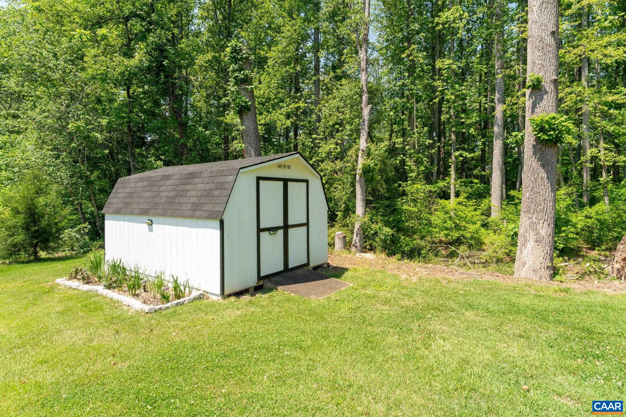 355 WHITETHORN CT, RUCKERSVILLE, Virginia 22968, 3 Bedrooms Bedrooms, ,2 BathroomsBathrooms,Residential,355 WHITETHORN CT,677428 MLS # 677428 355 WHITETHORN CT, RUCKERSVILLE, Virginia 22968, 3 Bedrooms Bedrooms, ,2 BathroomsBathrooms,Residential,355 WHITETHORN CT,677428 MLS # 677428
