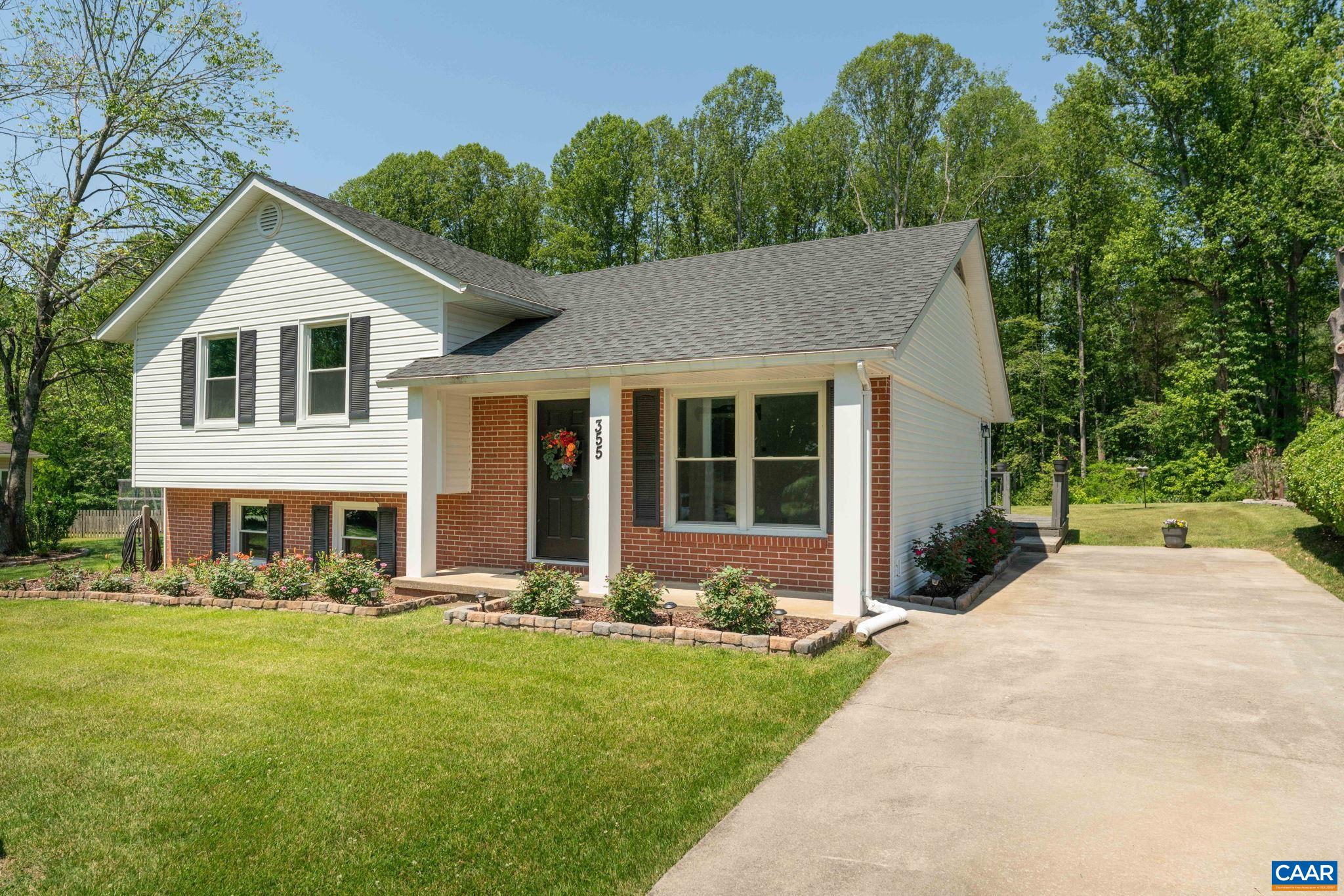 355 WHITETHORN CT, RUCKERSVILLE, Virginia 22968, 3 Bedrooms Bedrooms, ,2 BathroomsBathrooms,Residential,355 WHITETHORN CT,677428 MLS # 677428 355 WHITETHORN CT, RUCKERSVILLE, Virginia 22968, 3 Bedrooms Bedrooms, ,2 BathroomsBathrooms,Residential,355 WHITETHORN CT,677428 MLS # 677428