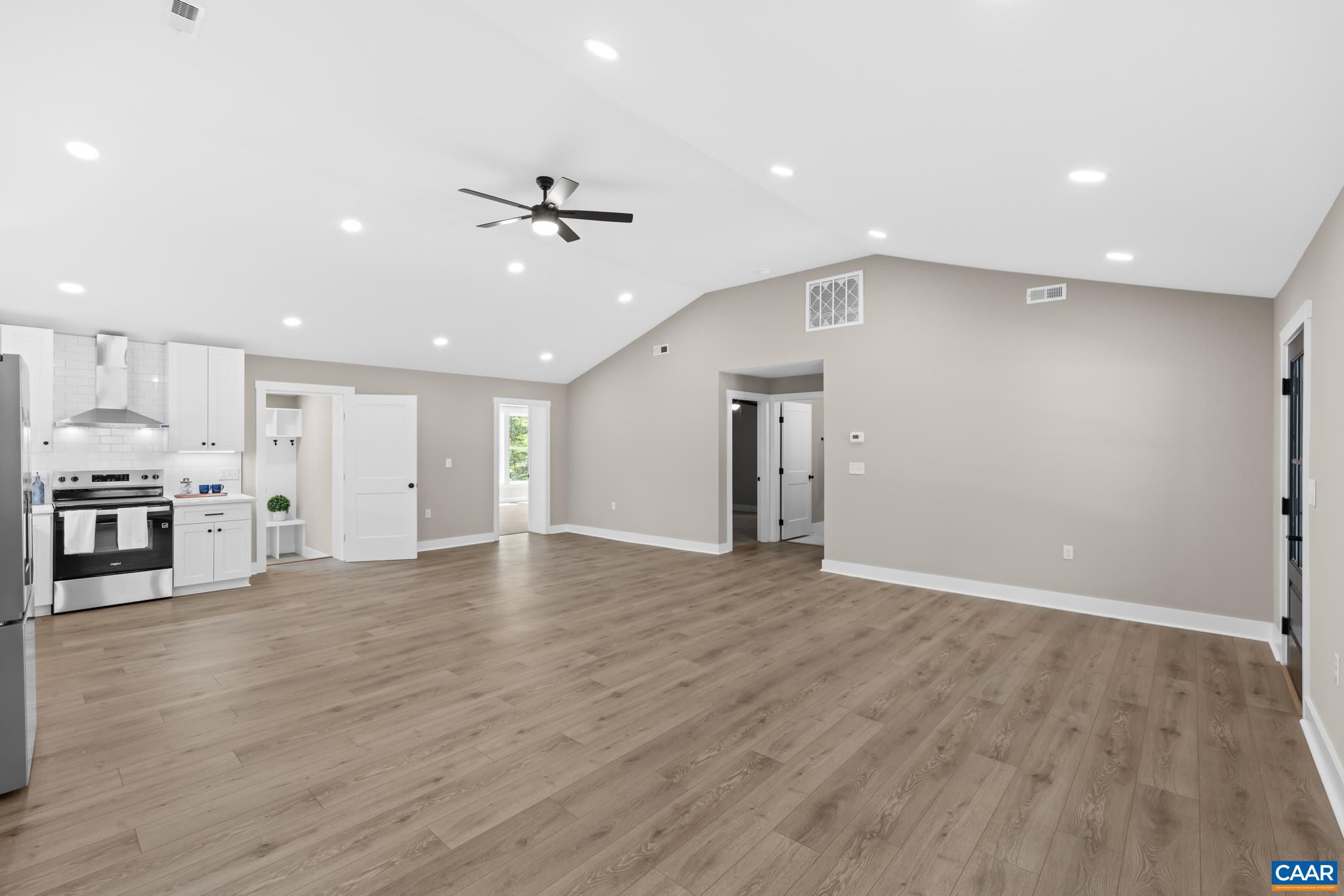 2155 THOMAS JEFFERSON DR, CHARLOTTESVILLE, Virginia 22902, 3 Bedrooms Bedrooms, ,2 BathroomsBathrooms,Residential,2155 THOMAS JEFFERSON DR,677429 MLS # 677429