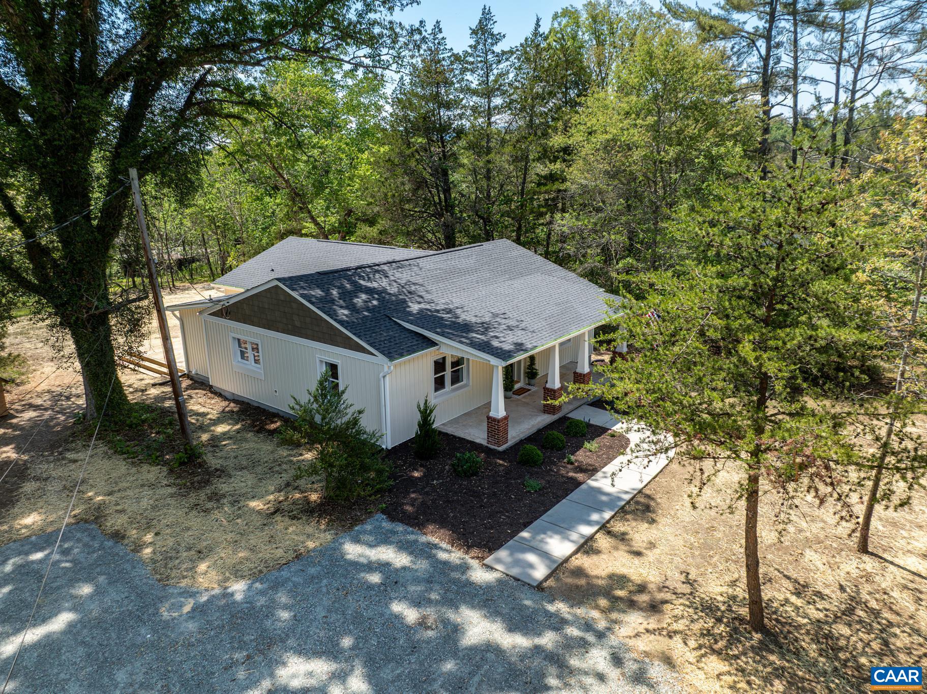2155 THOMAS JEFFERSON DR, CHARLOTTESVILLE, Virginia 22902, 3 Bedrooms Bedrooms, ,2 BathroomsBathrooms,Residential,2155 THOMAS JEFFERSON DR,677429 MLS # 677429