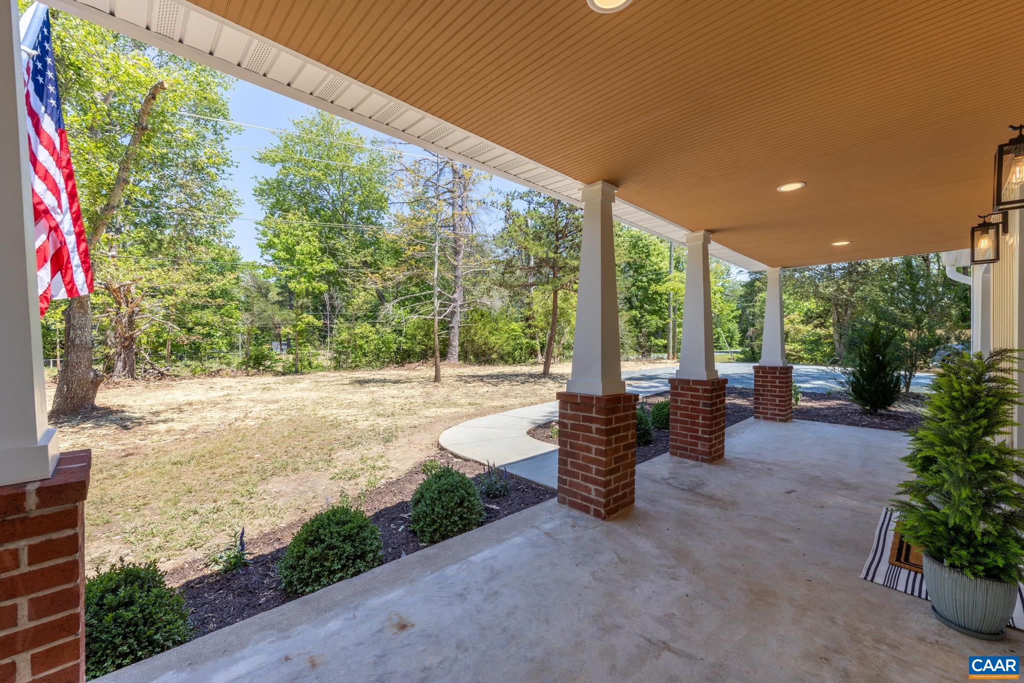 2155 THOMAS JEFFERSON DR, CHARLOTTESVILLE, Virginia 22902, 3 Bedrooms Bedrooms, ,2 BathroomsBathrooms,Residential,2155 THOMAS JEFFERSON DR,677429 MLS # 677429