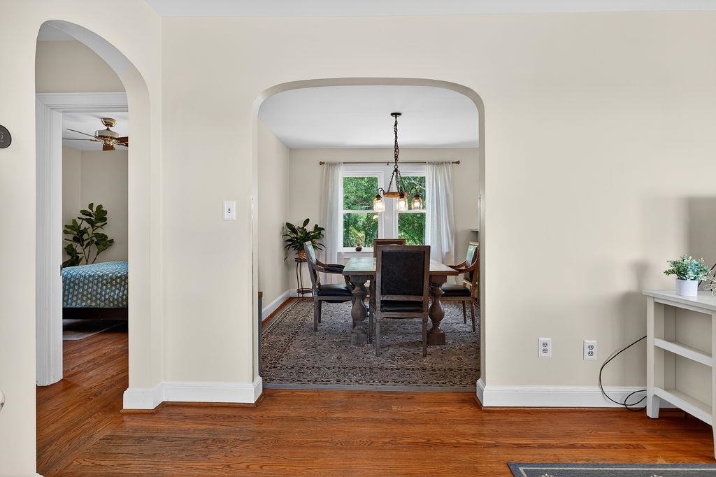 1003 SKYMONT RD, STAUNTON, Virginia 24401, 3 Bedrooms Bedrooms, ,1 BathroomBathrooms,Residential,1003 SKYMONT RD,677440 MLS # 677440